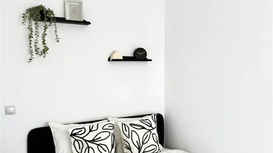 Rooms in Madrid Chamartín - photo 3