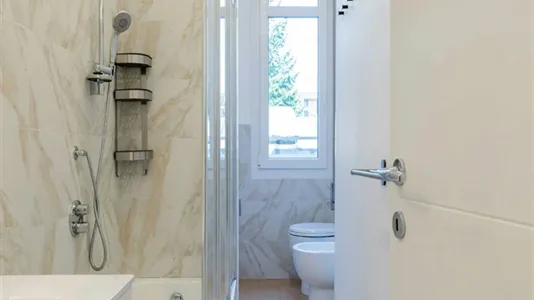 Rooms in Milano Zona 8 - Fiera, Gallaratese, Quarto Oggiaro - photo 10