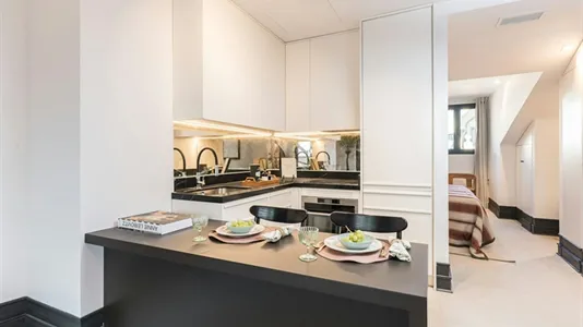 Apartments in Madrid Centro - photo 5