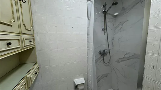 Rooms in Madrid Fuencarral-El Pardo - photo 7