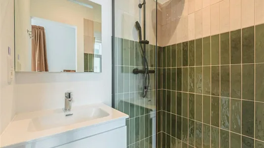 Rooms in Brussels Sint-Joost-ten-Node - photo 4