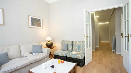 Rooms in Valencia L'Eixample - photo 9