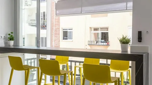 Rooms in Málaga - photo 9