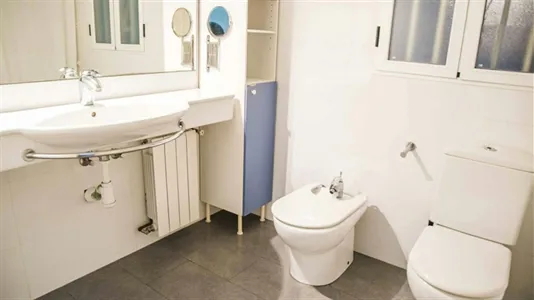 Rooms in Valencia L'Eixample - photo 6