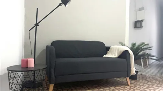 Rooms in Barcelona Ciutat Vella - photo 6