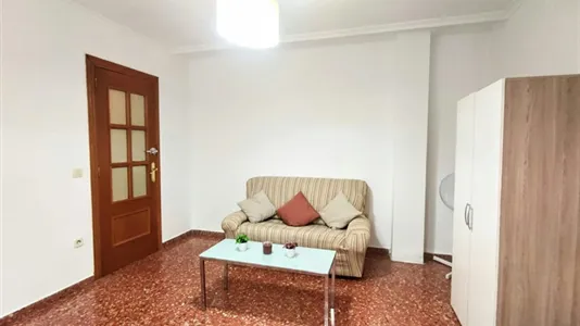 Rooms in Burjassot - photo 5