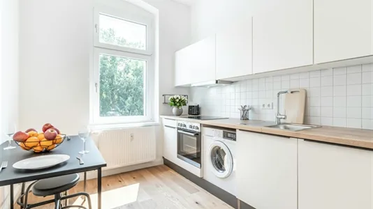 Rooms in Berlin Friedrichshain-Kreuzberg - photo 7