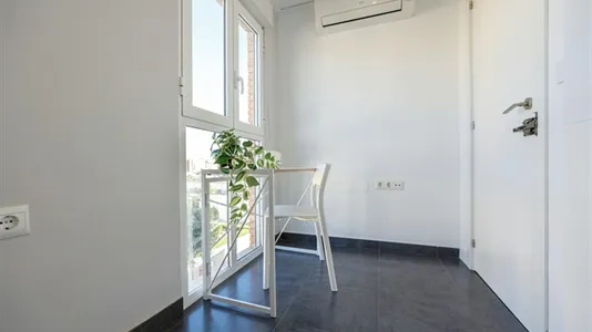 Rooms in Tavernes Blanques - photo 4