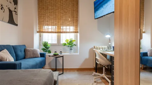 Rooms in Madrid Retiro - photo 6
