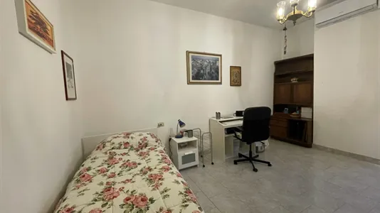 Rooms in Florence - photo 5