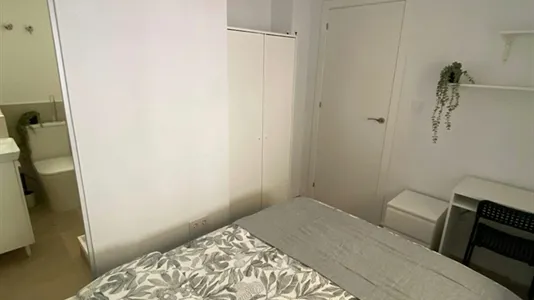 Rooms in Manises - photo 3