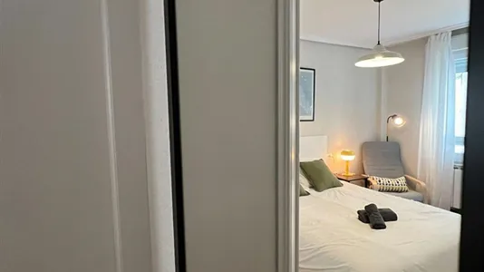 Rooms in Bilbao - photo 4