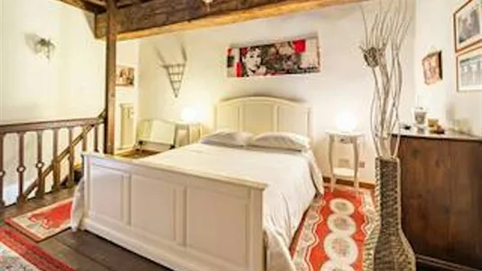 Apartments in Bologna - photo 4