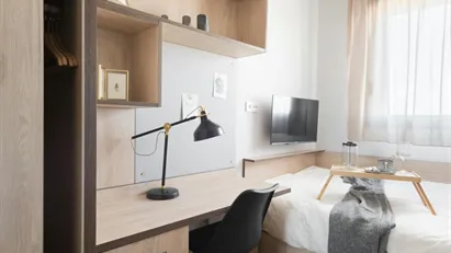 Room for rent in Granada, Andalucía