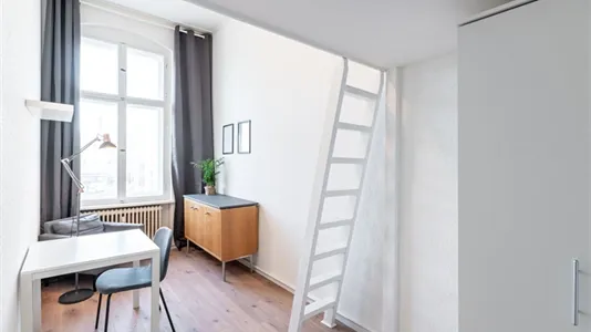 Rooms in Berlin Mitte - photo 8