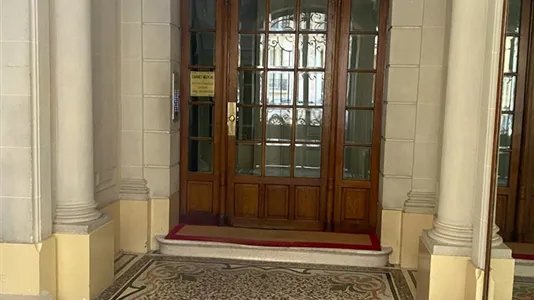 Apartments in Paris 15ème arrondissement - photo 8