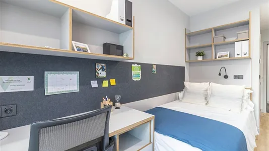 Rooms in Enramadilla - photo 4