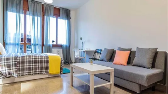 Rooms in Padua - photo 1