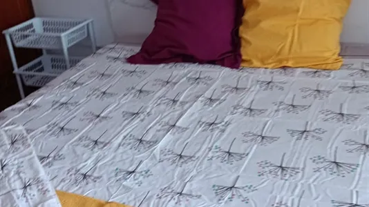 Rooms in Madrid Puente de Vallecas - photo 5