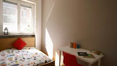 Room for rent in Milano Zona 5 - Vigentino, Chiaravalle, Gratosoglio, Milan