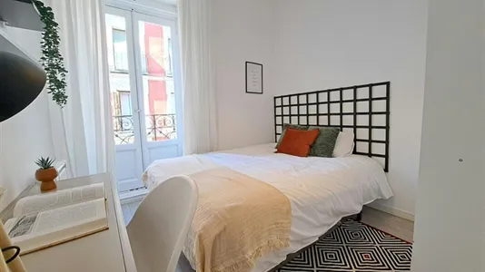 Rooms in Madrid Centro - photo 7