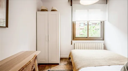 Rooms in Barcelona Sant Andreu - photo 2