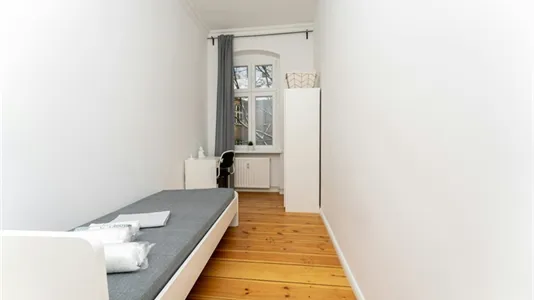 Rooms in Berlin Friedrichshain-Kreuzberg - photo 2