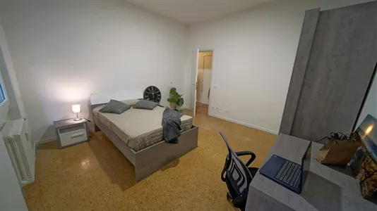 Rooms in Verona - photo 1