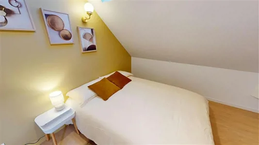 Rooms in Lyon - photo 2