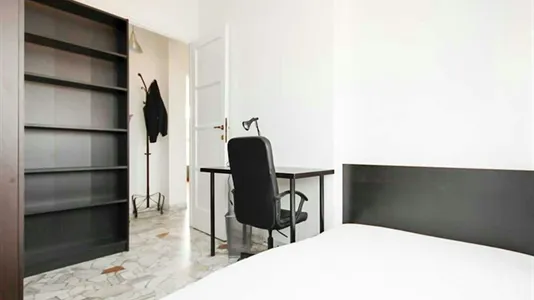 Rooms in Milano Zona 2 - Stazione Centrale, Gorla, Turro, Greco, Crescenzago - photo 3