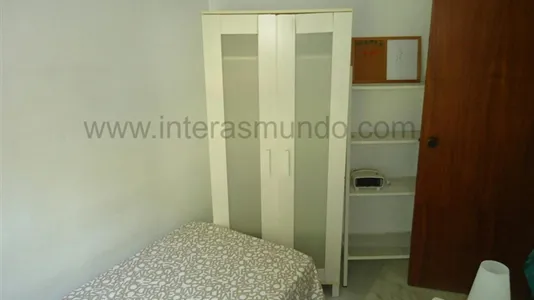 Rooms in Córdoba - photo 2