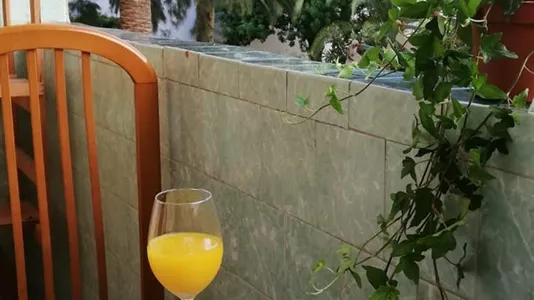 Rooms in Valencia Algirós - photo 9