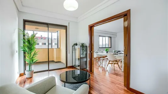 Rooms in Madrid Tetuán - photo 9