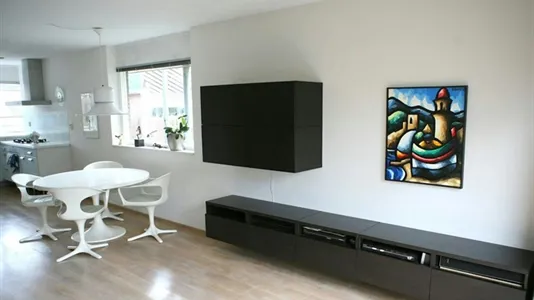 Houses in Location is not specified - photo 4