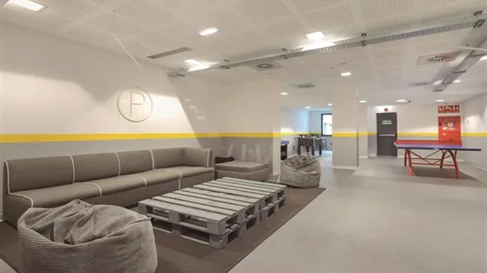 Rooms in Oviedo - photo 7