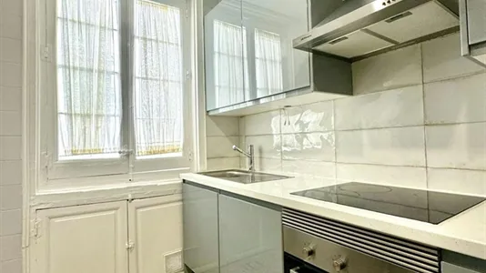 Rooms in Madrid Centro - photo 8