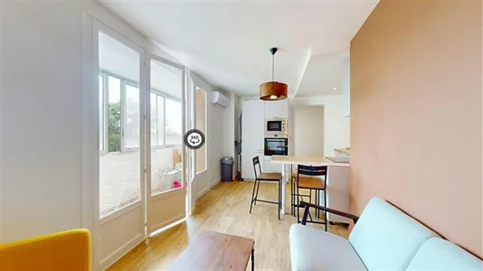 Rooms in Lyon - photo 1