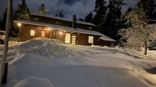Houses in Österåker - photo 2