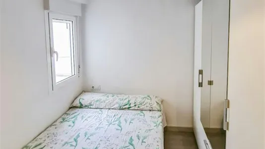 Rooms in el Camí de Vera - photo 4