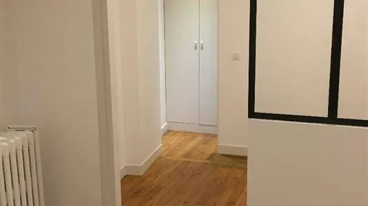 Apartments in Paris 16ème arrondissement (South) - photo 5