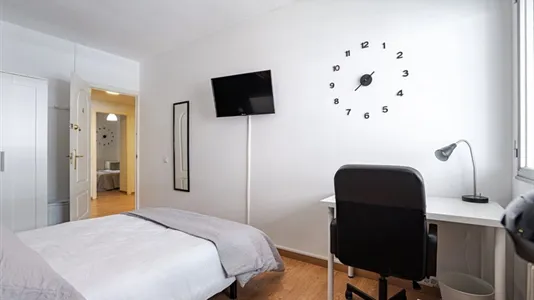Rooms in Alcalá de Henares - photo 5
