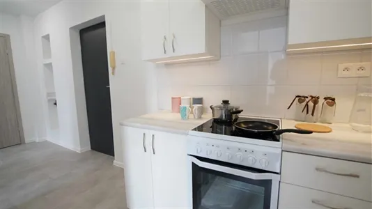 Rooms in Łódź - photo 10