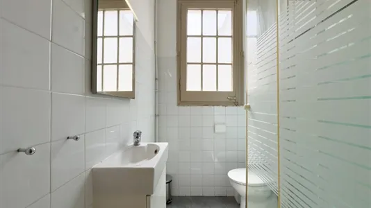 Rooms in Barcelona Eixample - photo 5