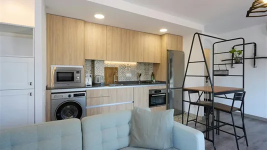 Apartments in Barcelona Sant Martí - photo 4