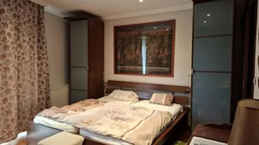 Houses in Szentendrei - photo 7