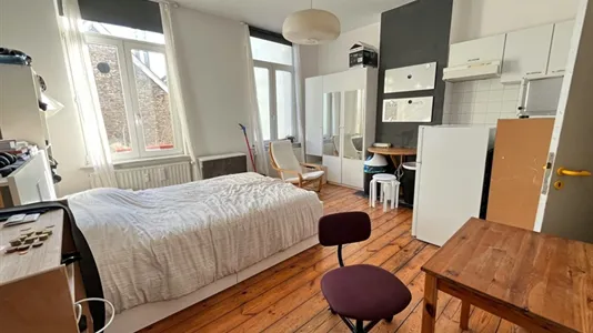 Apartments in Brussels Etterbeek - photo 1