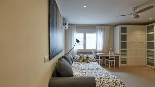 Apartments in Madrid Chamberí - photo 10