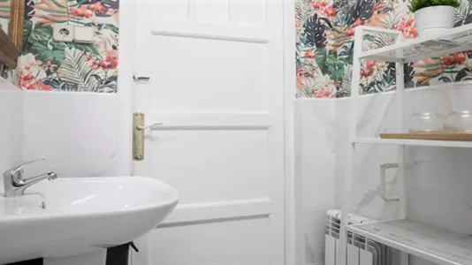 Rooms in Madrid Salamanca - photo 4