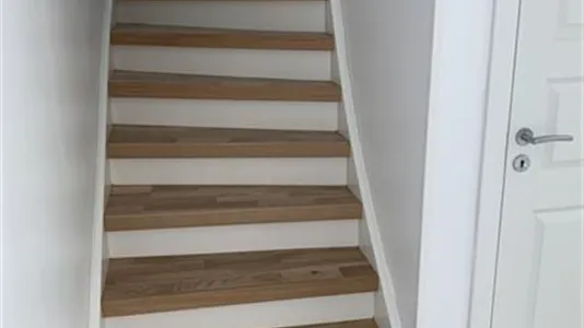 Houses in Södertälje - photo 9