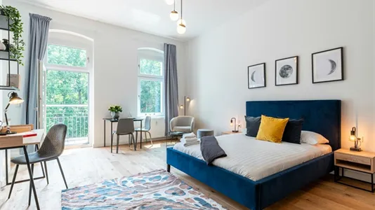 Apartments in Berlin Friedrichshain-Kreuzberg - photo 1